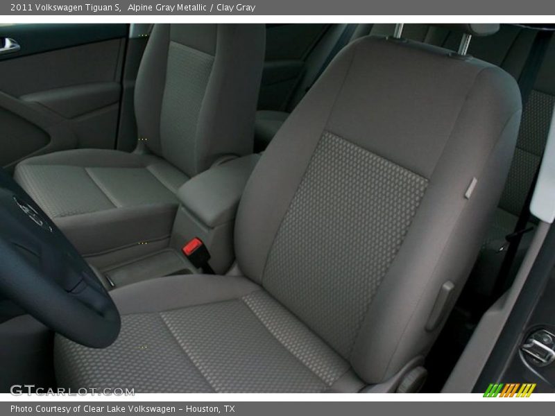 Alpine Gray Metallic / Clay Gray 2011 Volkswagen Tiguan S