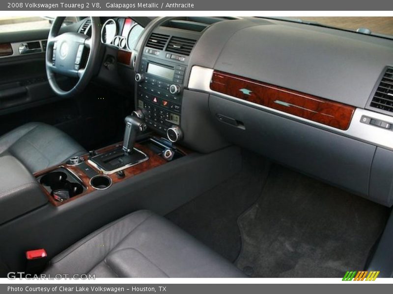 Galapagos Metallic / Anthracite 2008 Volkswagen Touareg 2 V8