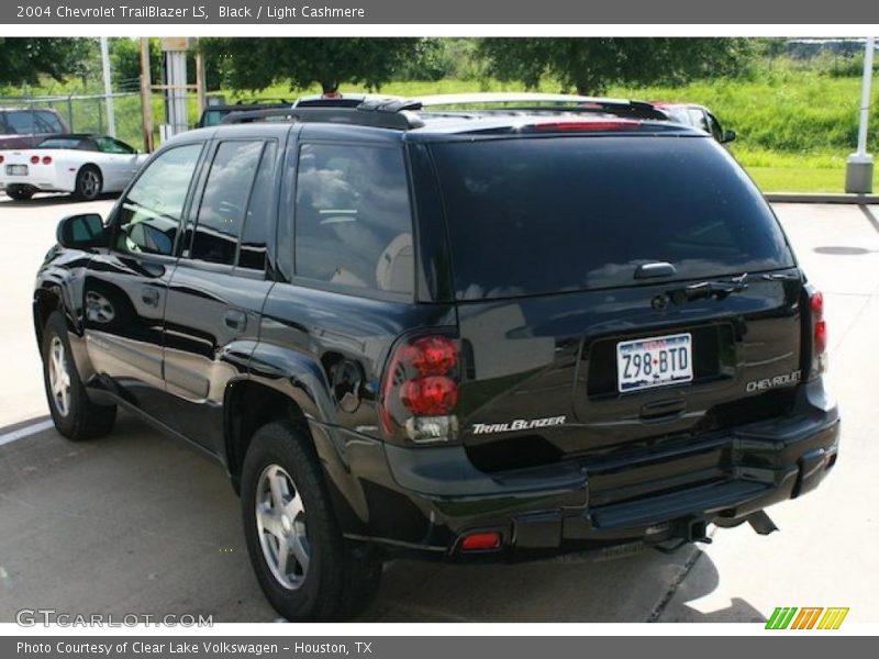 Black / Light Cashmere 2004 Chevrolet TrailBlazer LS