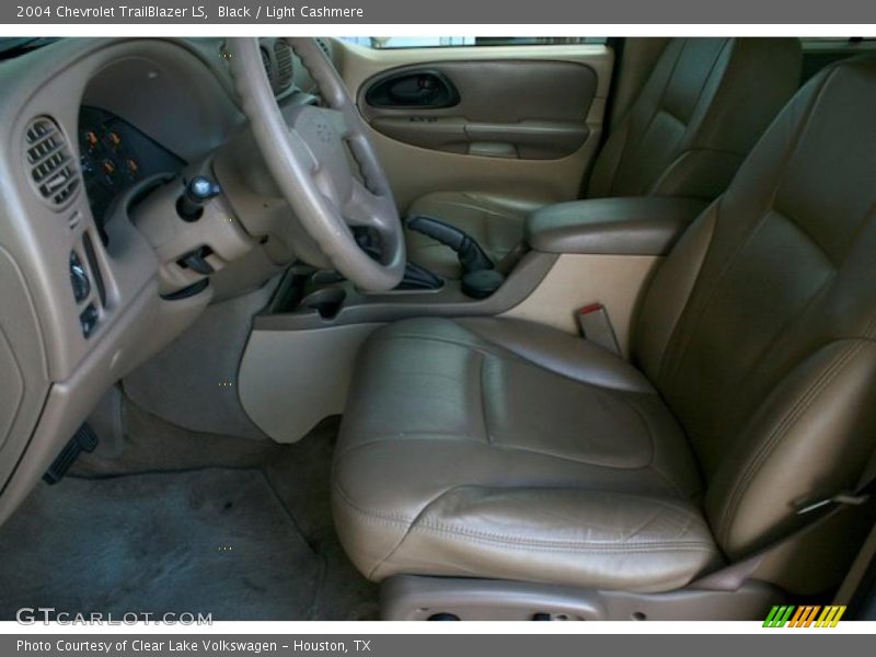 Black / Light Cashmere 2004 Chevrolet TrailBlazer LS