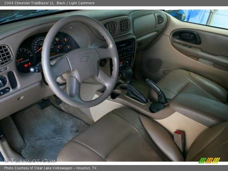 Black / Light Cashmere 2004 Chevrolet TrailBlazer LS