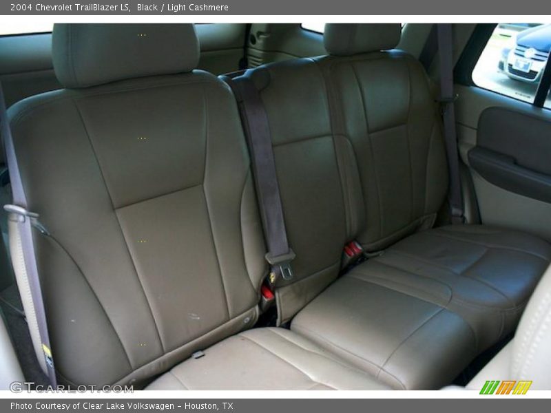 Black / Light Cashmere 2004 Chevrolet TrailBlazer LS