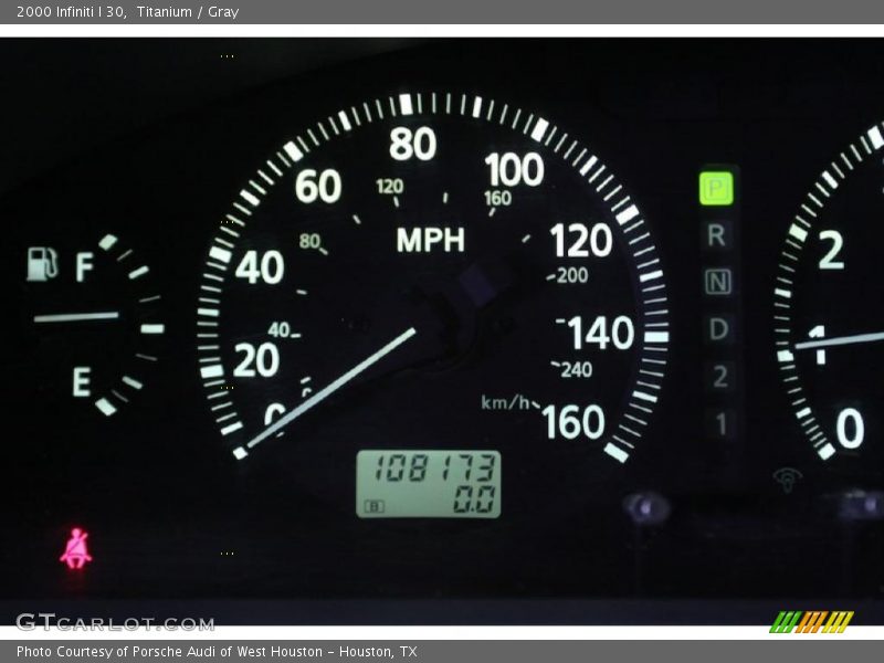 Titanium / Gray 2000 Infiniti I 30