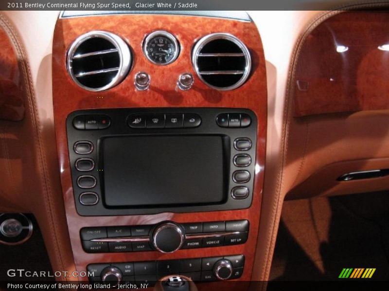 Glacier White / Saddle 2011 Bentley Continental Flying Spur Speed