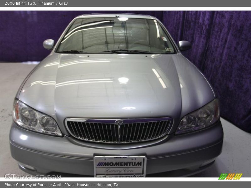 Titanium / Gray 2000 Infiniti I 30