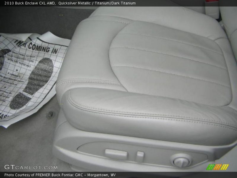 Quicksilver Metallic / Titanium/Dark Titanium 2010 Buick Enclave CXL AWD