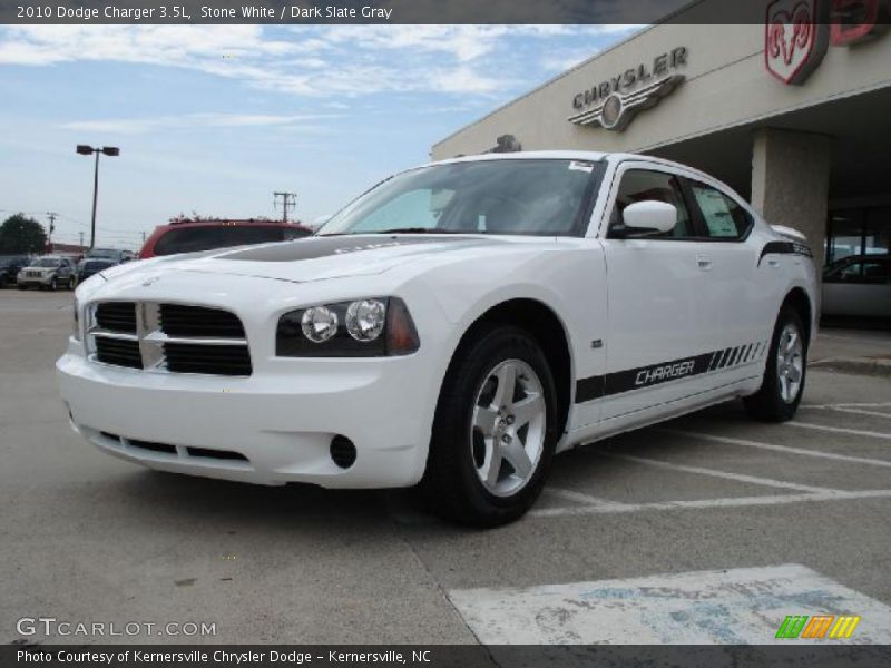 Stone White / Dark Slate Gray 2010 Dodge Charger 3.5L