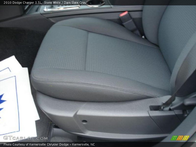Stone White / Dark Slate Gray 2010 Dodge Charger 3.5L