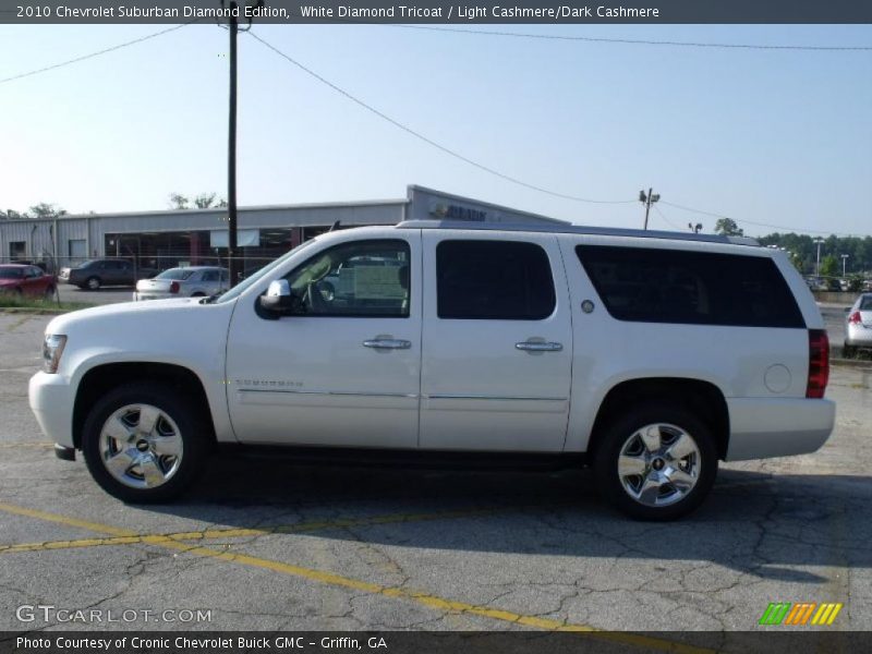 White Diamond Tricoat / Light Cashmere/Dark Cashmere 2010 Chevrolet Suburban Diamond Edition