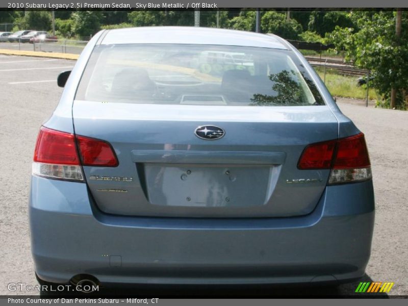 Sky Blue Metallic / Off Black 2010 Subaru Legacy 2.5i Premium Sedan