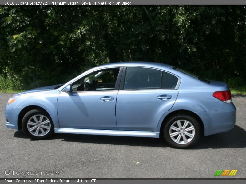 Sky Blue Metallic / Off Black 2010 Subaru Legacy 2.5i Premium Sedan