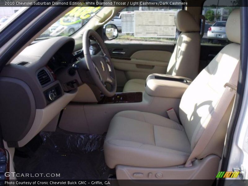 White Diamond Tricoat / Light Cashmere/Dark Cashmere 2010 Chevrolet Suburban Diamond Edition