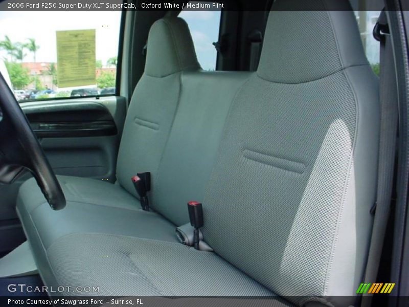 Oxford White / Medium Flint 2006 Ford F250 Super Duty XLT SuperCab