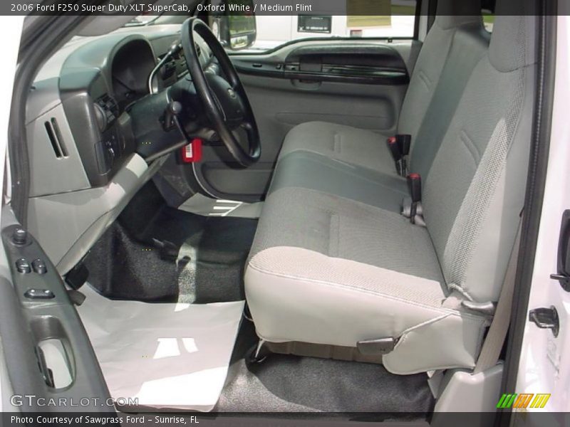 Oxford White / Medium Flint 2006 Ford F250 Super Duty XLT SuperCab