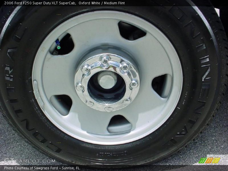 Oxford White / Medium Flint 2006 Ford F250 Super Duty XLT SuperCab