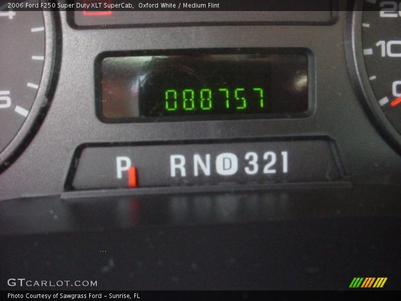 Oxford White / Medium Flint 2006 Ford F250 Super Duty XLT SuperCab