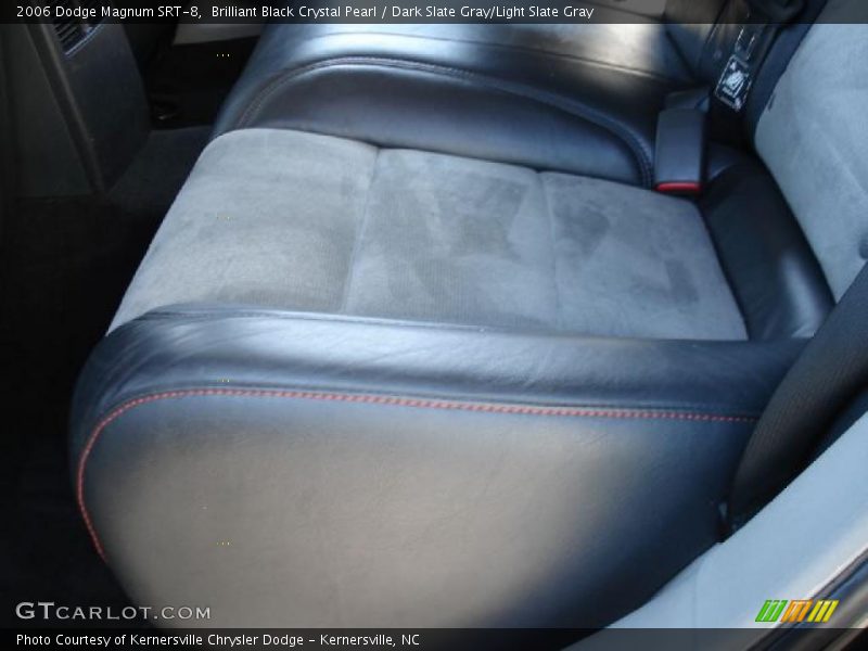 Brilliant Black Crystal Pearl / Dark Slate Gray/Light Slate Gray 2006 Dodge Magnum SRT-8