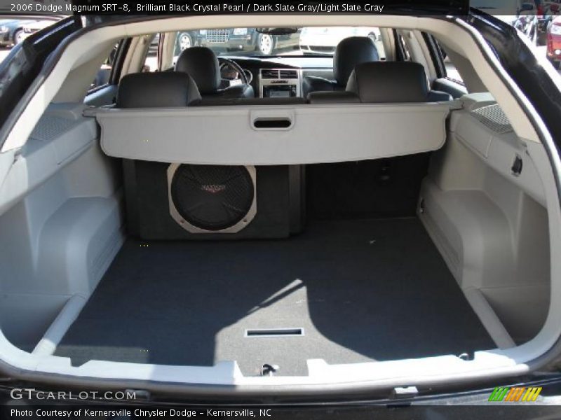 Brilliant Black Crystal Pearl / Dark Slate Gray/Light Slate Gray 2006 Dodge Magnum SRT-8