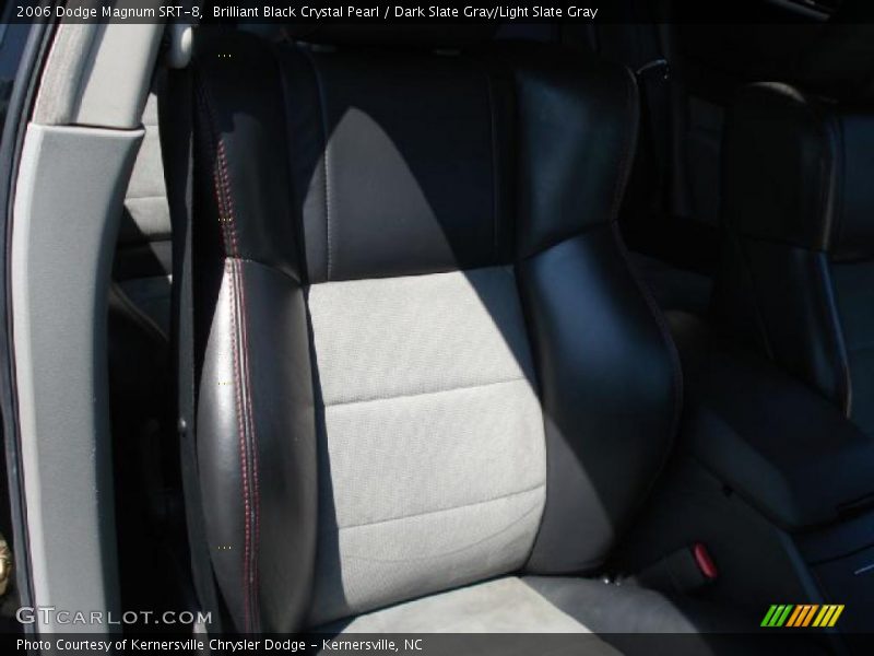 Brilliant Black Crystal Pearl / Dark Slate Gray/Light Slate Gray 2006 Dodge Magnum SRT-8