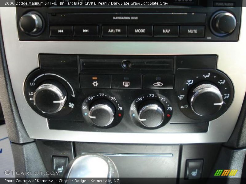 Brilliant Black Crystal Pearl / Dark Slate Gray/Light Slate Gray 2006 Dodge Magnum SRT-8