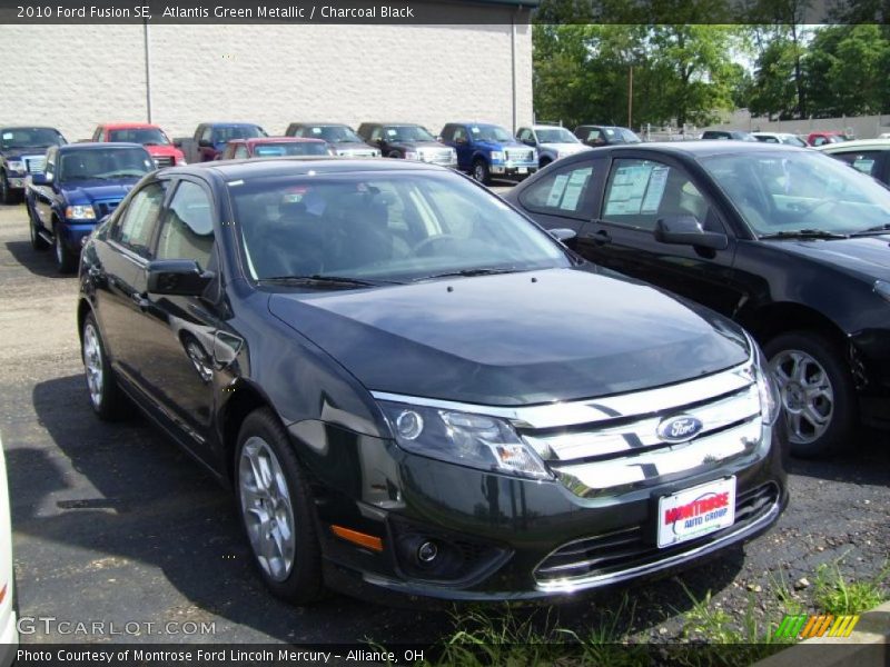 Atlantis Green Metallic / Charcoal Black 2010 Ford Fusion SE