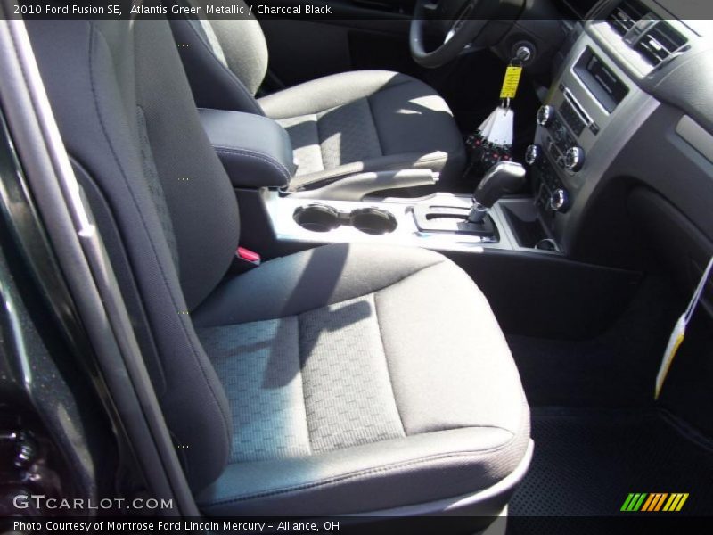 Atlantis Green Metallic / Charcoal Black 2010 Ford Fusion SE