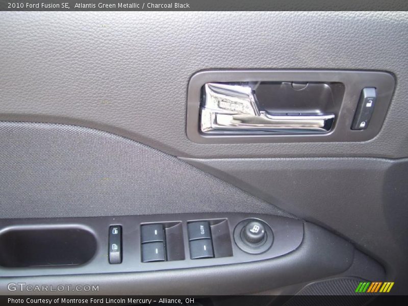 Atlantis Green Metallic / Charcoal Black 2010 Ford Fusion SE