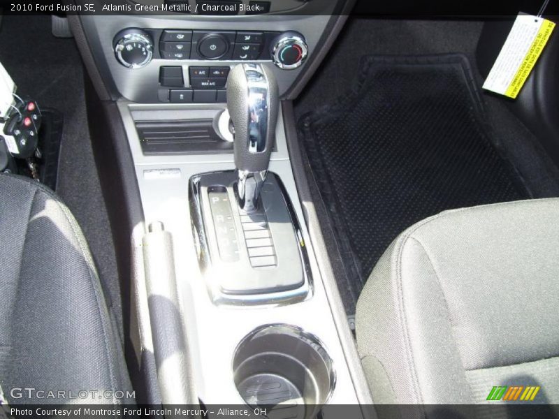 Atlantis Green Metallic / Charcoal Black 2010 Ford Fusion SE