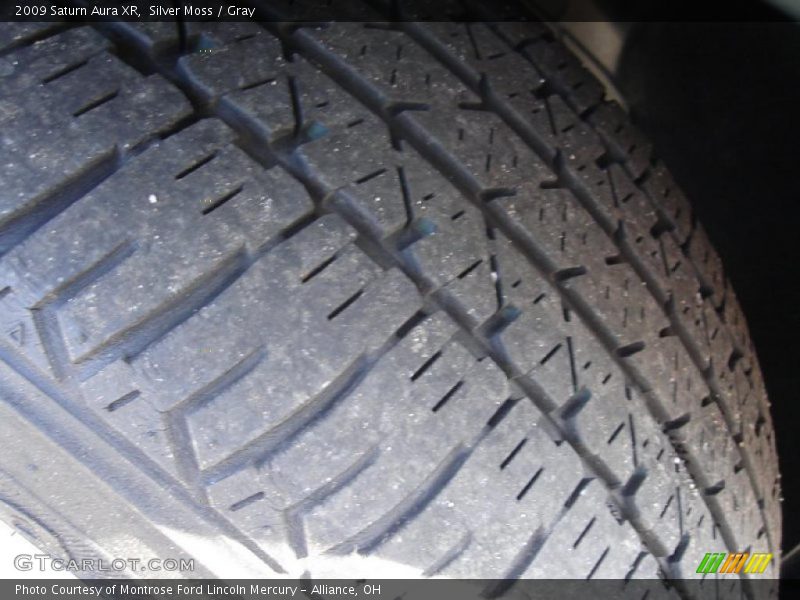 Silver Moss / Gray 2009 Saturn Aura XR