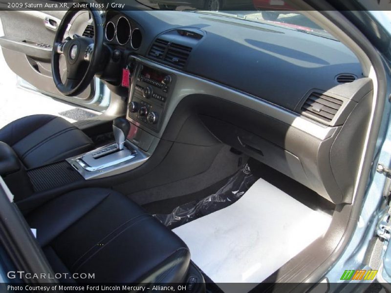 Silver Moss / Gray 2009 Saturn Aura XR