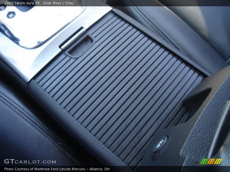 Silver Moss / Gray 2009 Saturn Aura XR