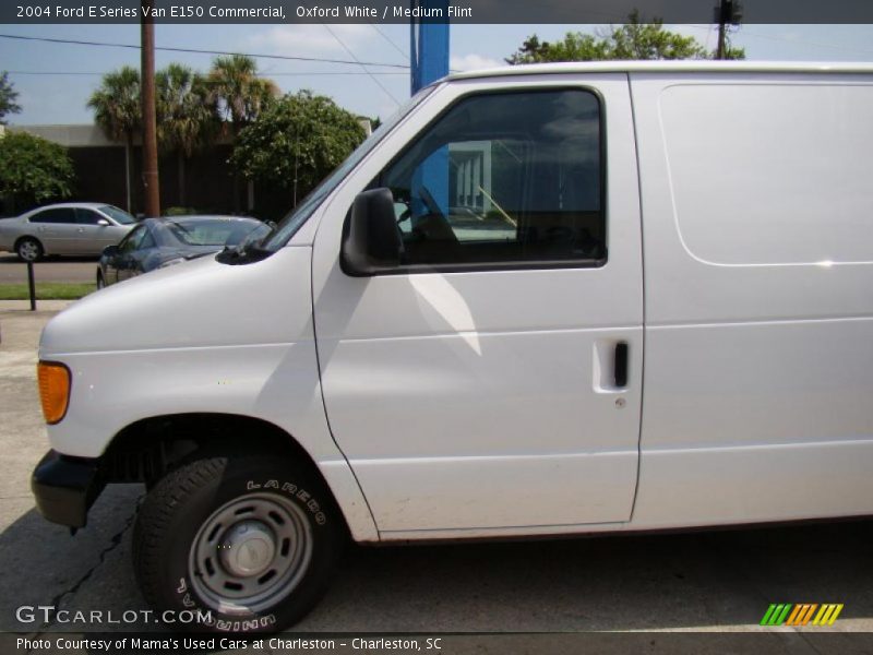 Oxford White / Medium Flint 2004 Ford E Series Van E150 Commercial