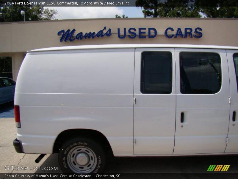 Oxford White / Medium Flint 2004 Ford E Series Van E150 Commercial