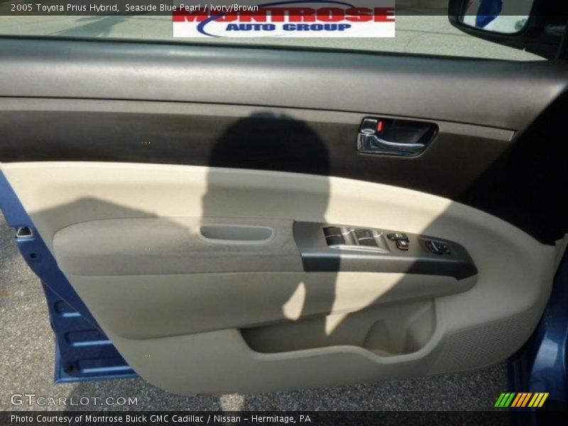 Seaside Blue Pearl / Ivory/Brown 2005 Toyota Prius Hybrid