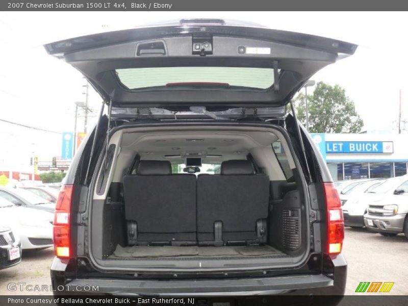 Black / Ebony 2007 Chevrolet Suburban 1500 LT 4x4