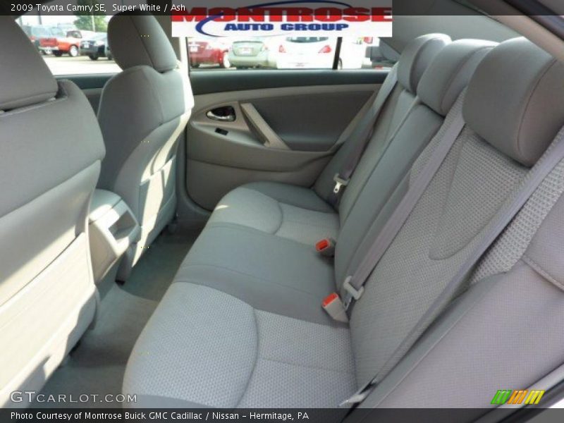 Super White / Ash 2009 Toyota Camry SE