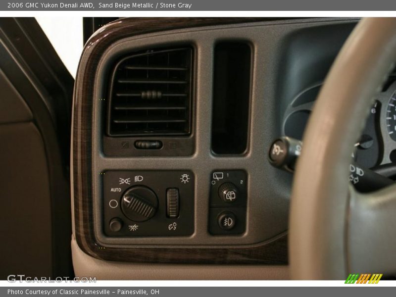 Sand Beige Metallic / Stone Gray 2006 GMC Yukon Denali AWD