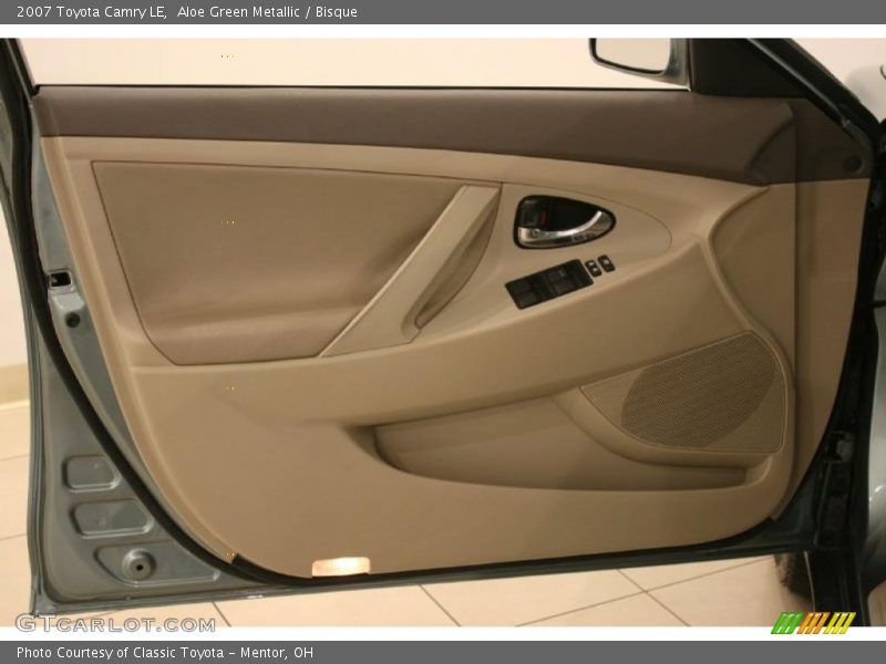 Aloe Green Metallic / Bisque 2007 Toyota Camry LE