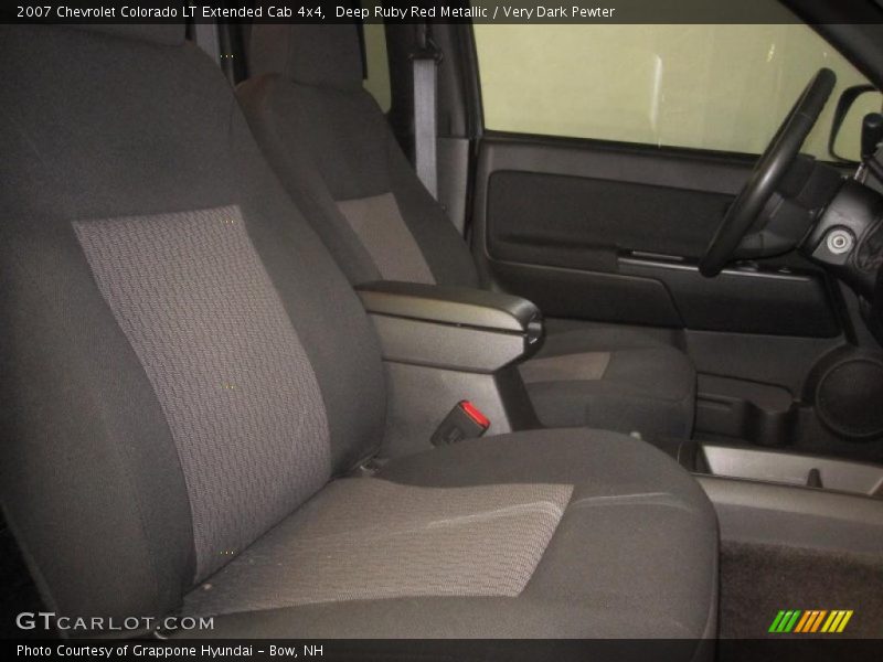 Deep Ruby Red Metallic / Very Dark Pewter 2007 Chevrolet Colorado LT Extended Cab 4x4