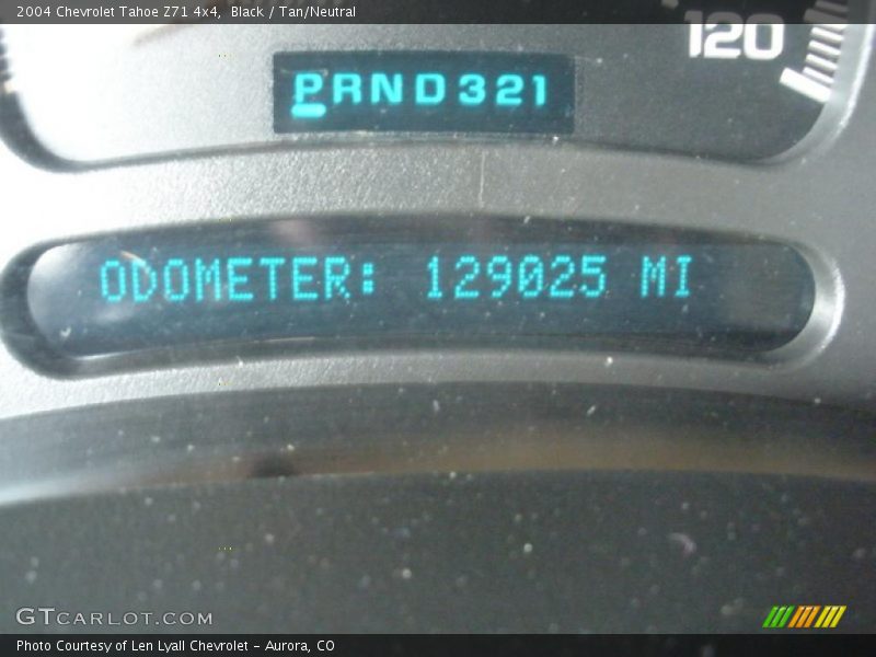 Black / Tan/Neutral 2004 Chevrolet Tahoe Z71 4x4