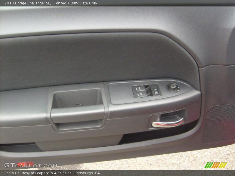 TorRed / Dark Slate Gray 2010 Dodge Challenger SE