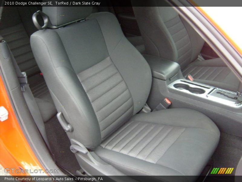 TorRed / Dark Slate Gray 2010 Dodge Challenger SE