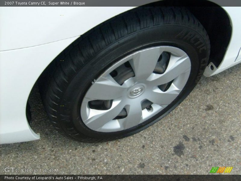 Super White / Bisque 2007 Toyota Camry CE