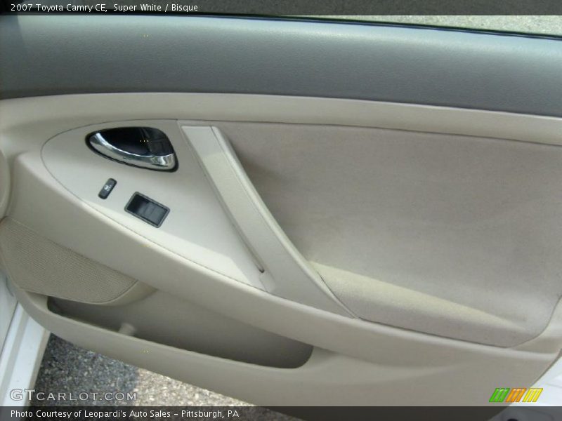 Super White / Bisque 2007 Toyota Camry CE