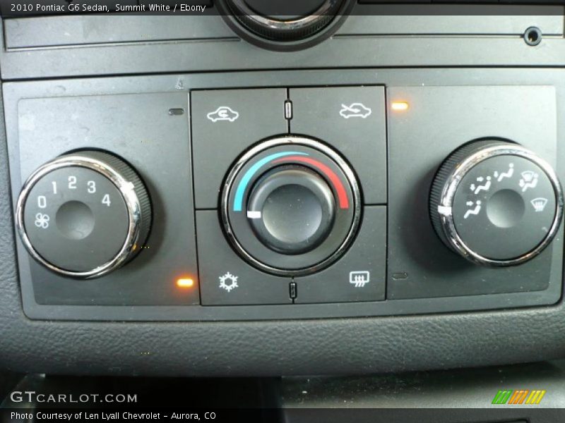 Summit White / Ebony 2010 Pontiac G6 Sedan