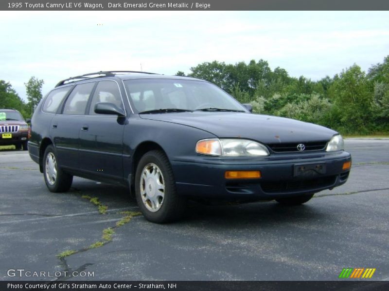 Dark Emerald Green Metallic / Beige 1995 Toyota Camry LE V6 Wagon
