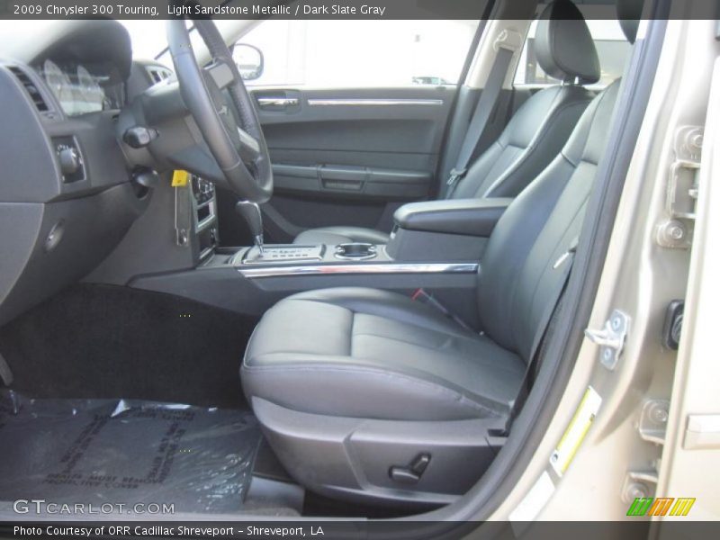 Light Sandstone Metallic / Dark Slate Gray 2009 Chrysler 300 Touring