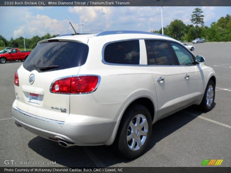 White Diamond Tricoat / Titanium/Dark Titanium 2010 Buick Enclave CXL