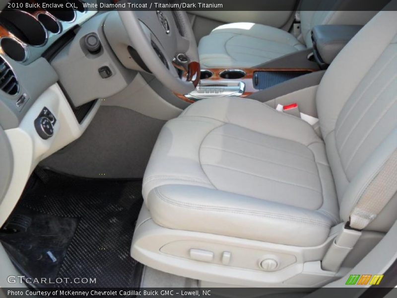 White Diamond Tricoat / Titanium/Dark Titanium 2010 Buick Enclave CXL