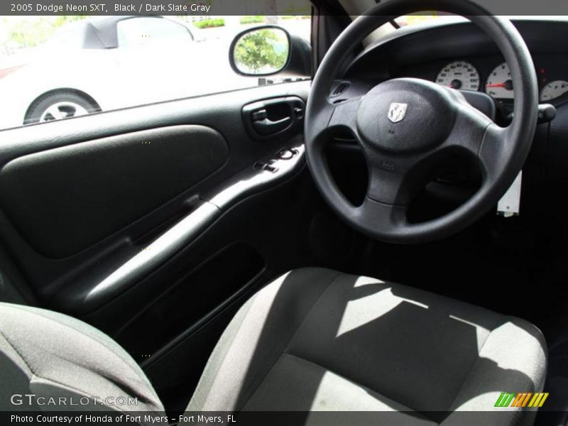 Black / Dark Slate Gray 2005 Dodge Neon SXT